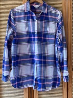 The Classic Shirt Old Navy Sz XL EUC 100% cotton